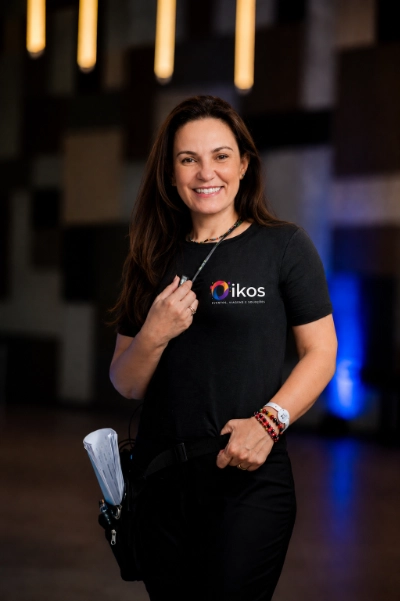 Cinthia Moura - Sócia-Proprietária OiKos